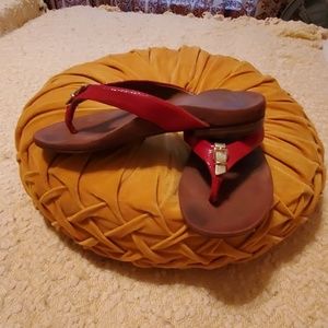 Vionics red sandals withhold buckle, gently preown